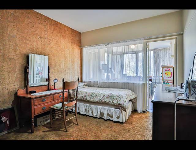 2 BEDROOM APARTMENT FOR SALE IN CYRILDENE